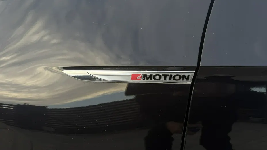 VOLKSWAGEN Passat -