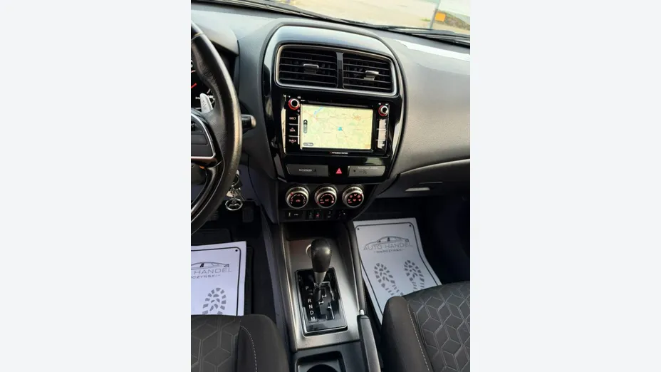 MITSUBISHI ASX -