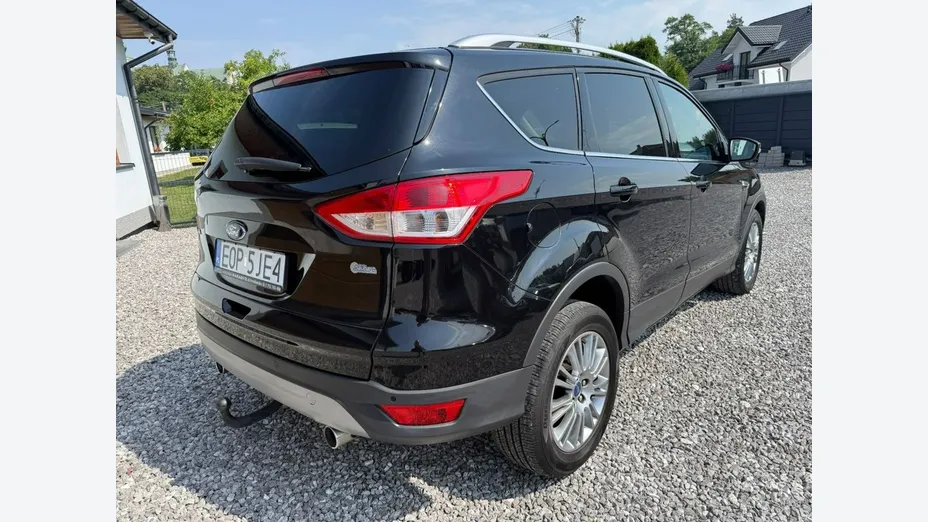 FORD Kuga -