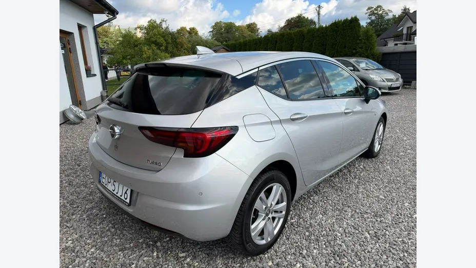 OPEL Astra -