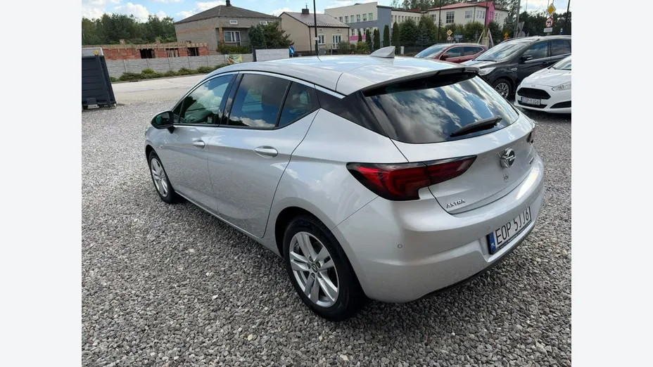 OPEL Astra -