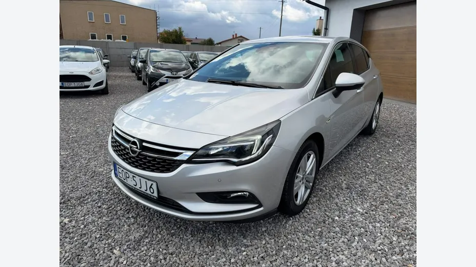 OPEL Astra -