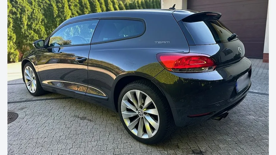 VOLKSWAGEN Scirocco -