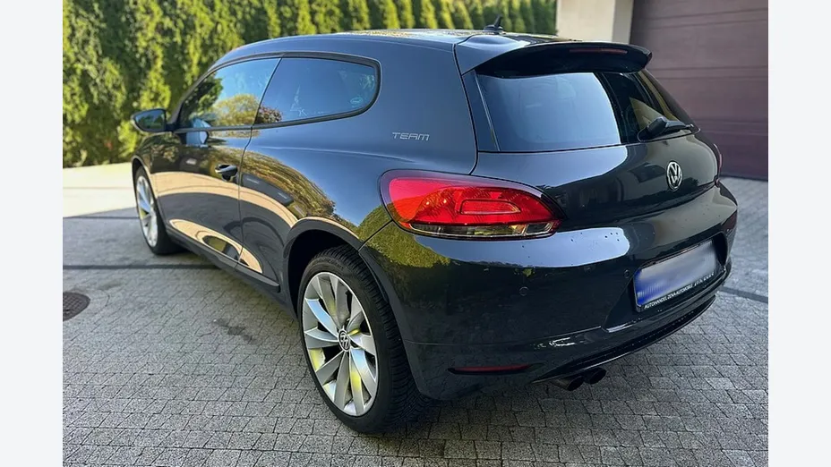 VOLKSWAGEN Scirocco -