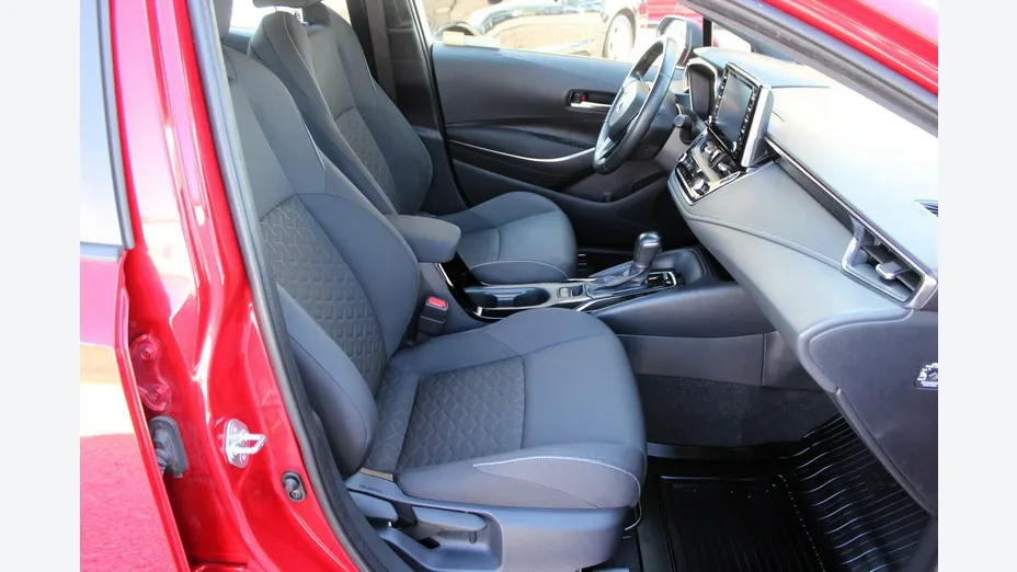 TOYOTA Corolla -