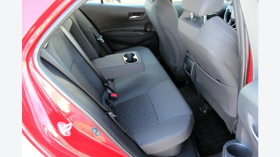 TOYOTA Corolla -