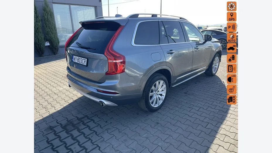 VOLVO XC90 -
