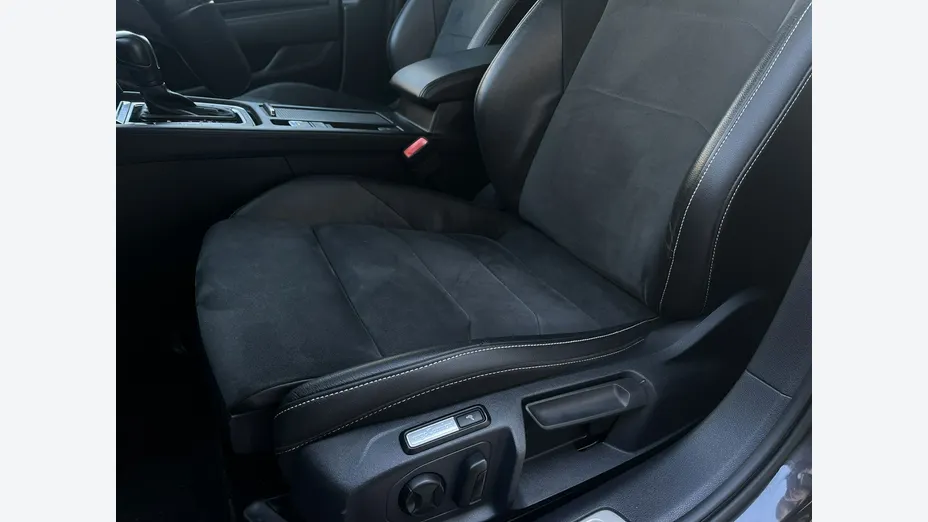 VOLKSWAGEN Arteon -