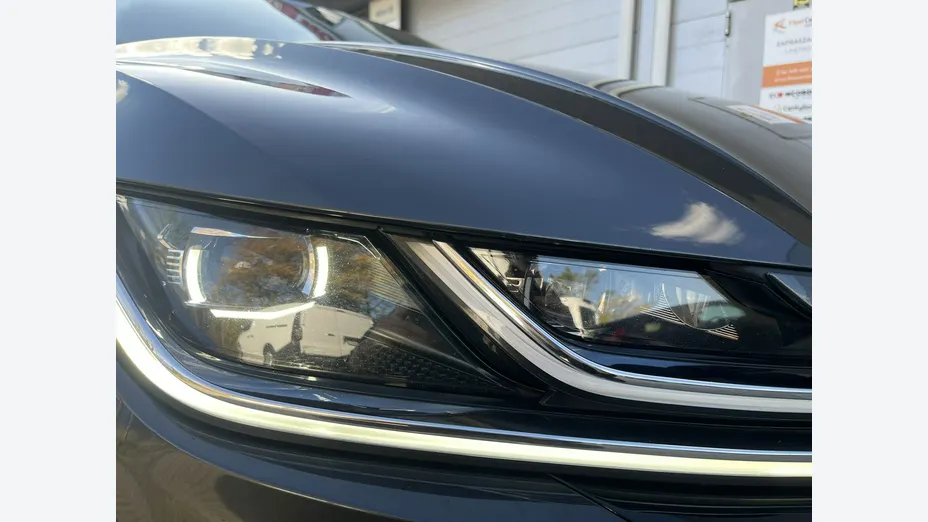VOLKSWAGEN Arteon -