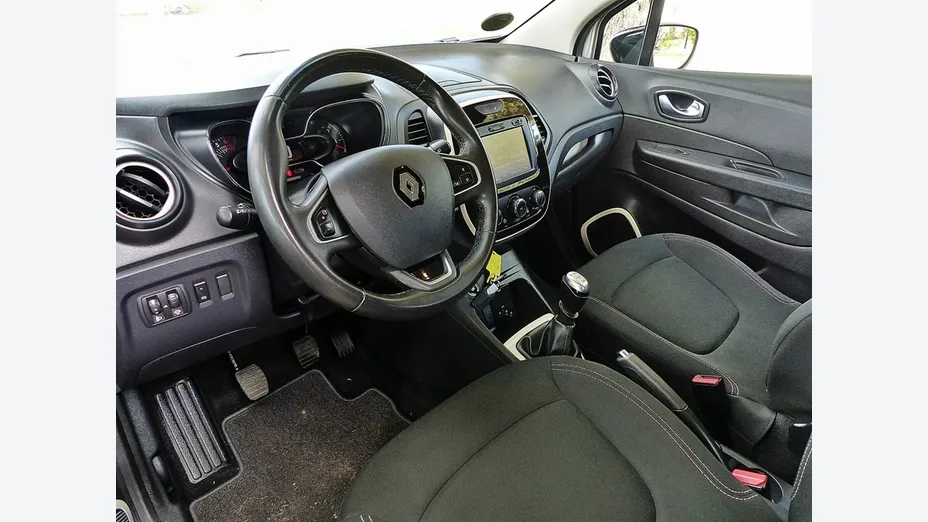 RENAULT Captur -