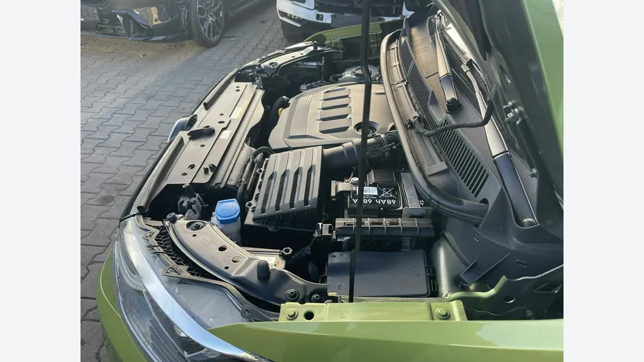 VOLKSWAGEN Caddy -