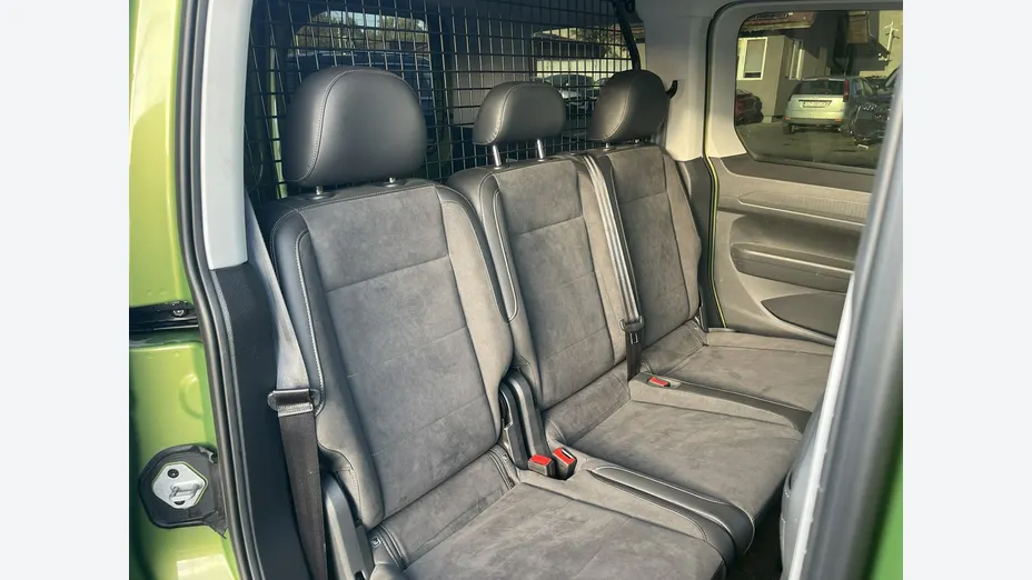 VOLKSWAGEN Caddy -
