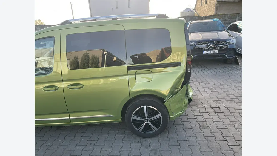 VOLKSWAGEN Caddy -