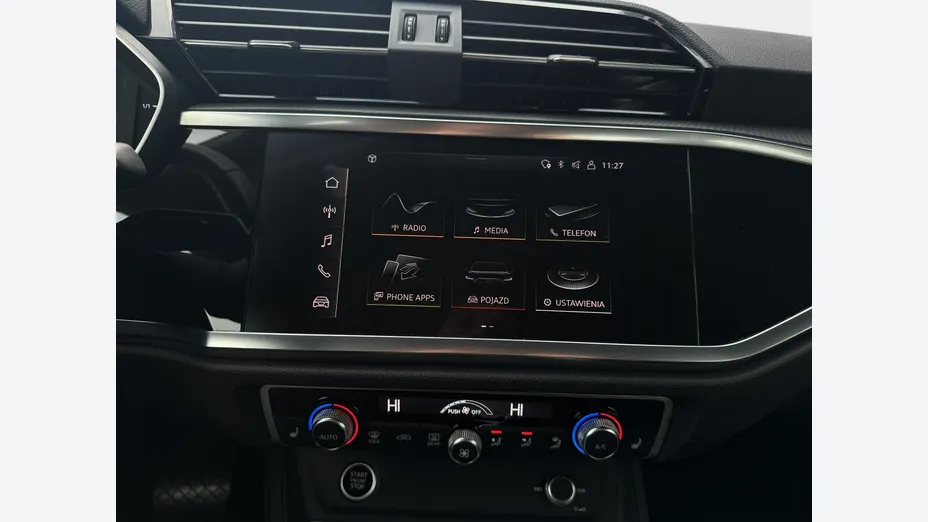 AUDI Q3 -