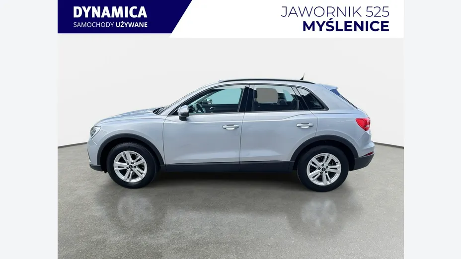 AUDI Q3 -