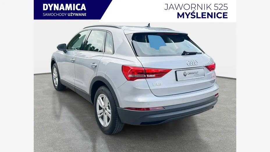 AUDI Q3 -
