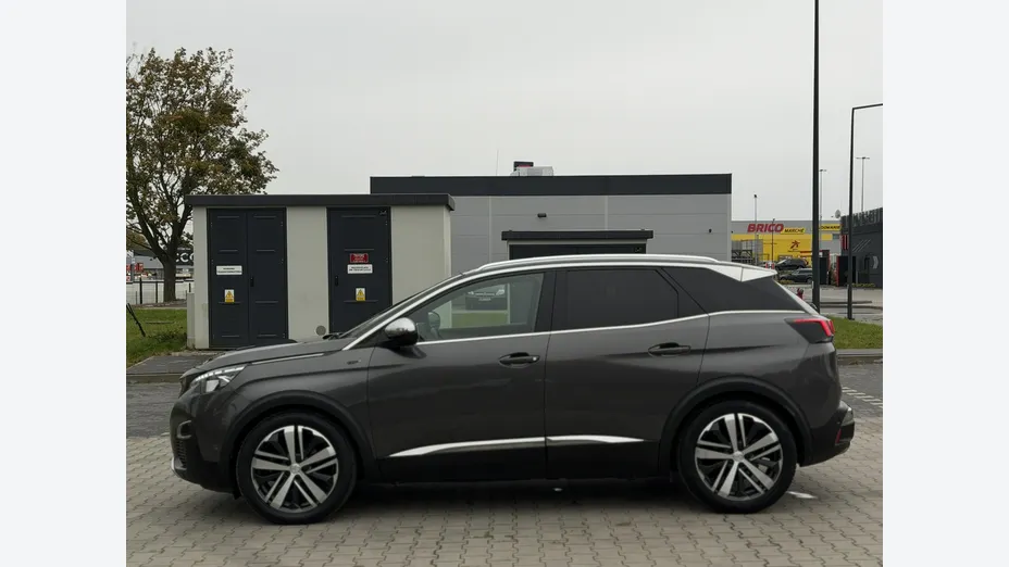 PEUGEOT 3008 -