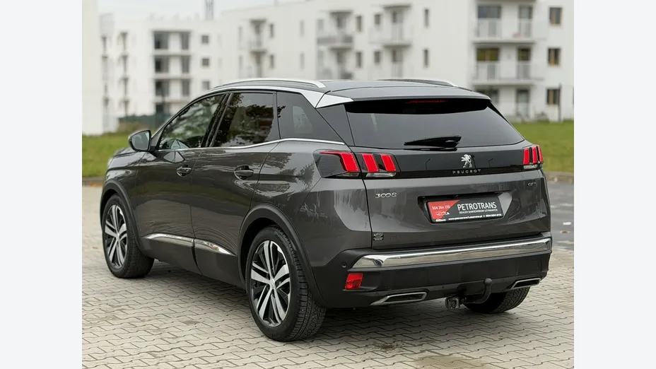 PEUGEOT 3008 -