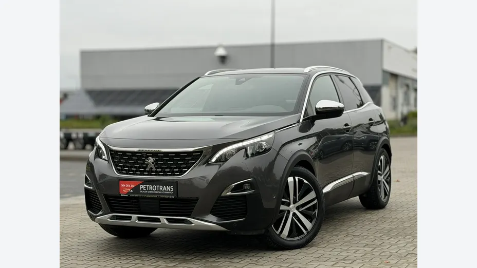 PEUGEOT 3008 -