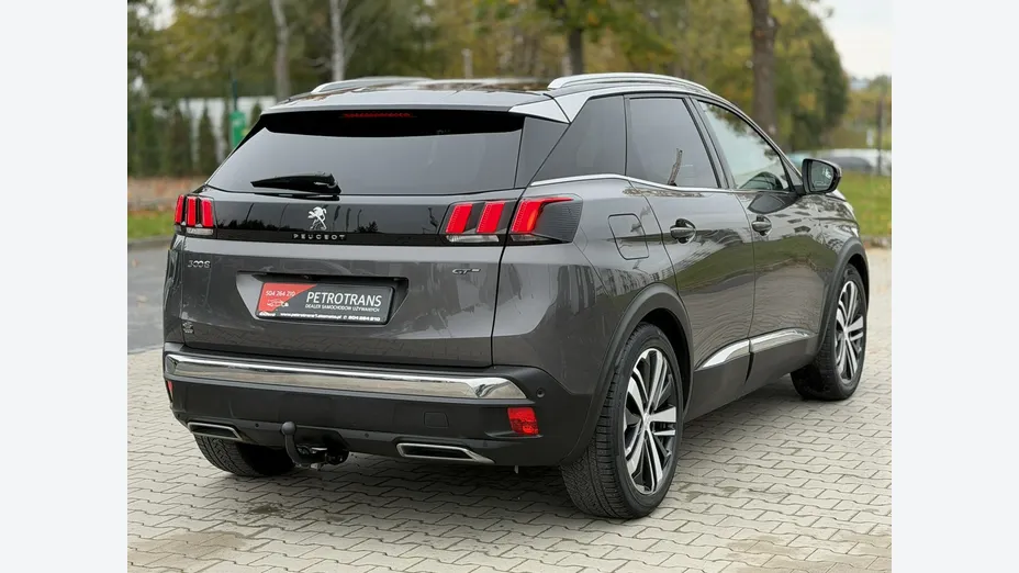 PEUGEOT 3008 -