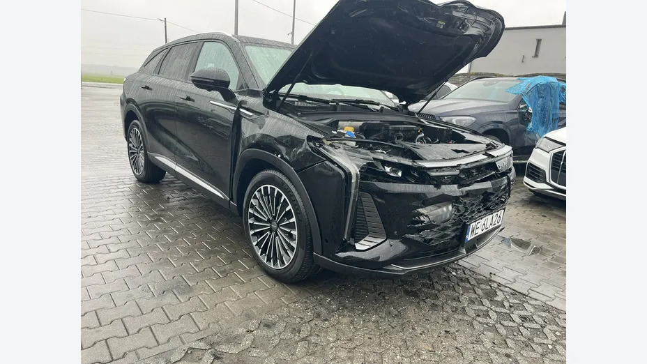 OMODA Omoda 9 -