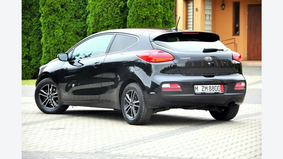 KIA ProCeed -