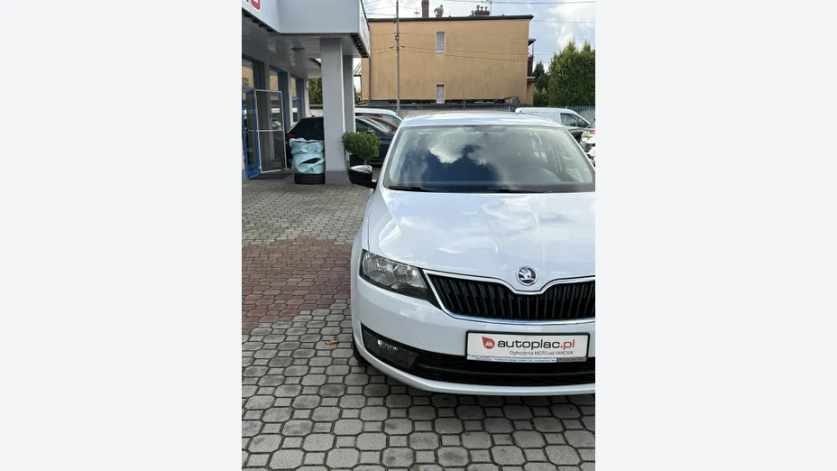 SKODA Rapid -