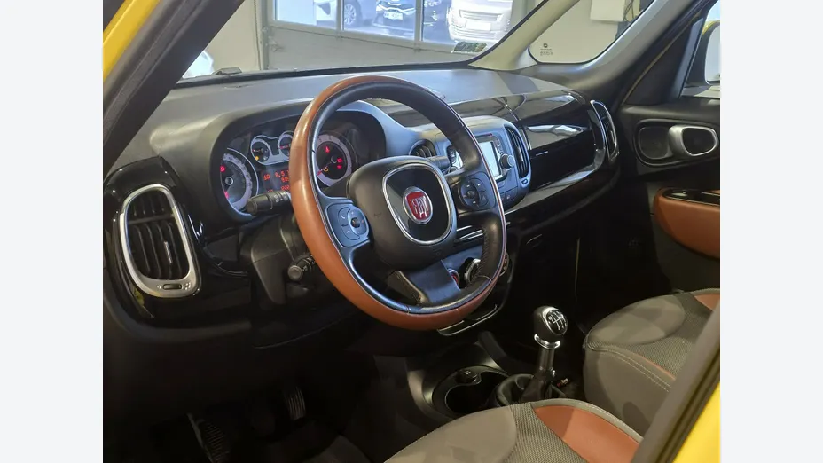 FIAT 500L -