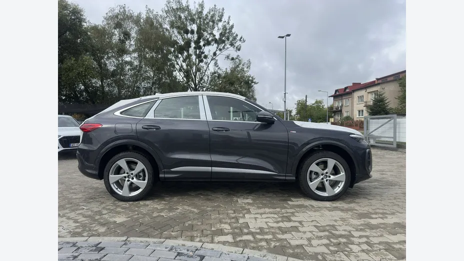 AUDI Q5 Sportback -