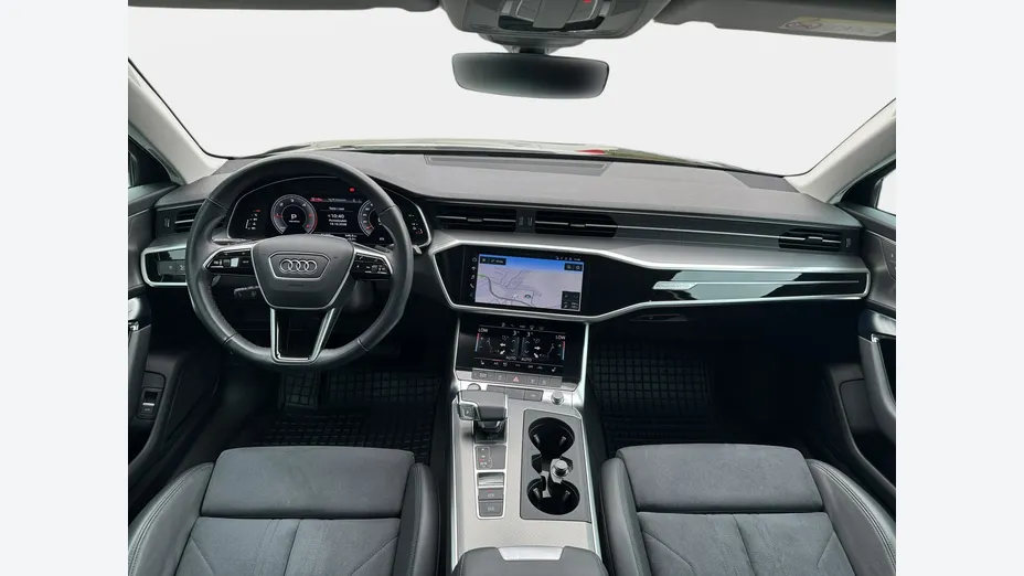 AUDI A6 -