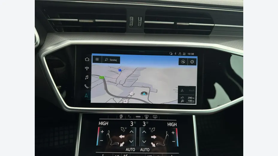 AUDI A6 -