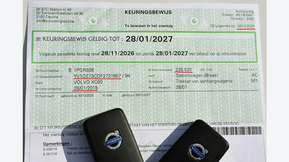 VOLVO XC60 -