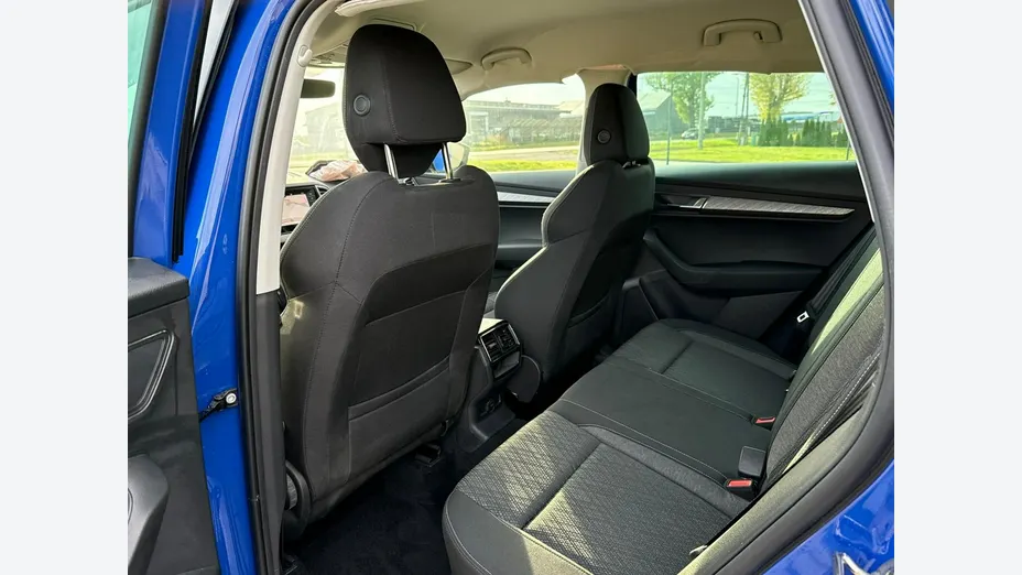 SKODA Karoq -