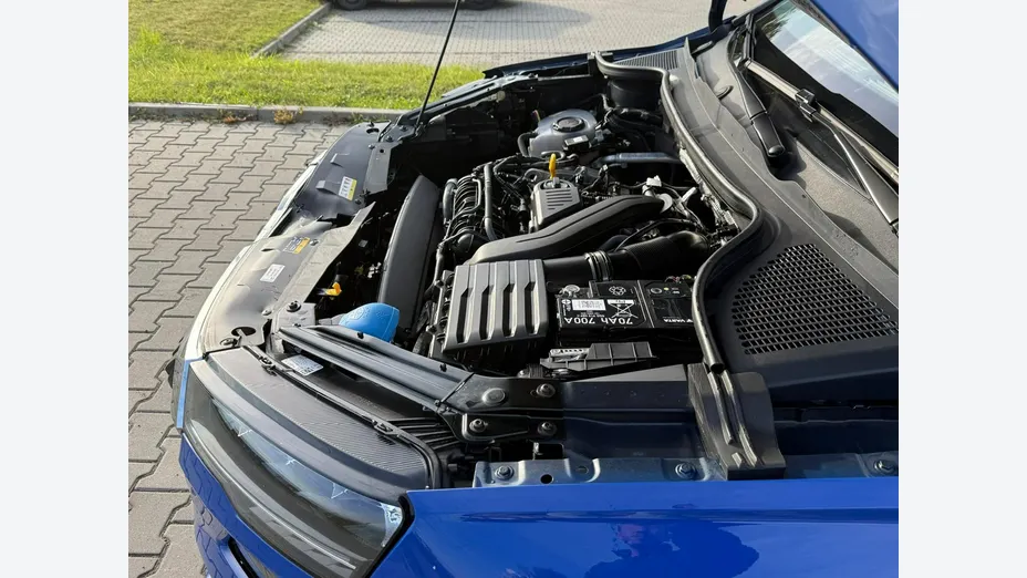SKODA Karoq -