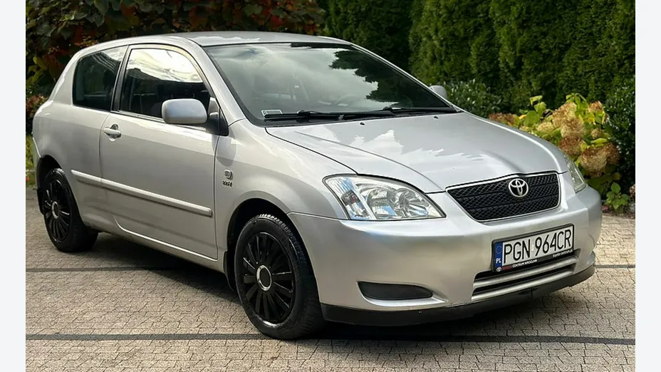 TOYOTA Corolla -
