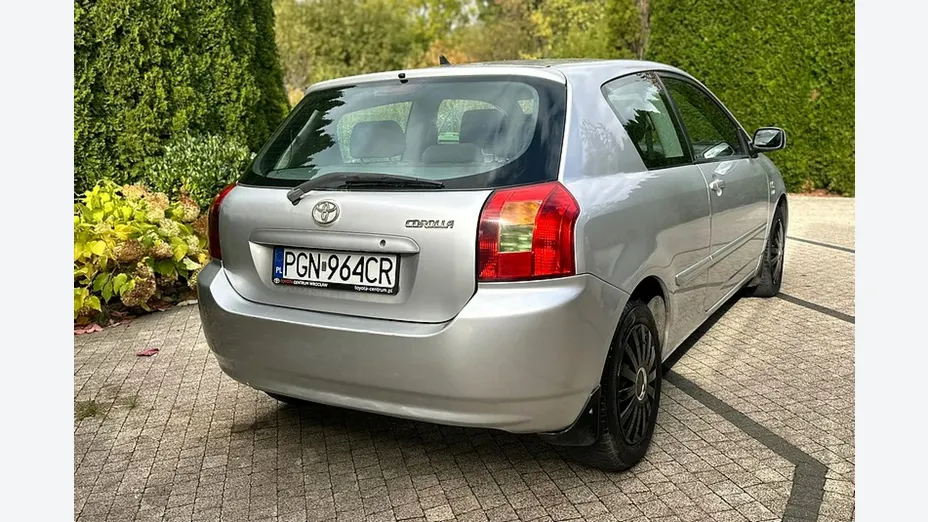 TOYOTA Corolla -