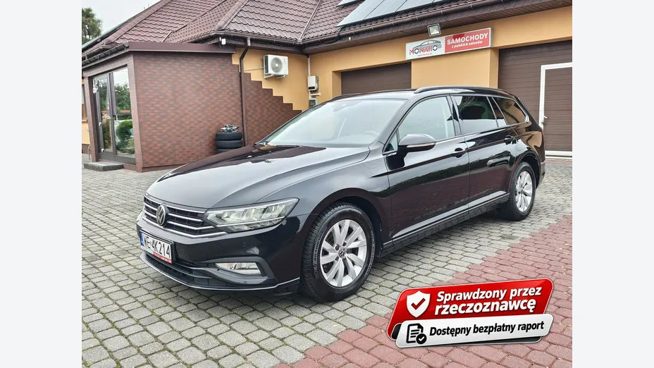 VOLKSWAGEN Passat -
