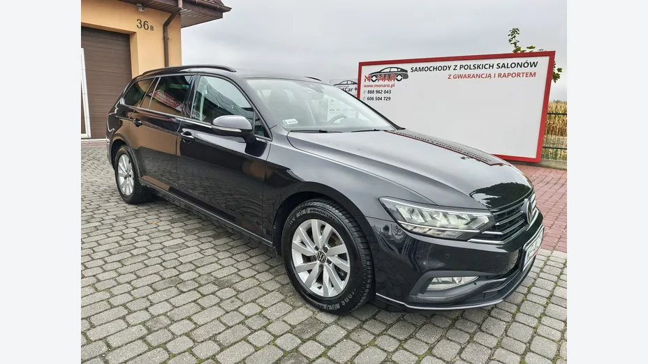 VOLKSWAGEN Passat -
