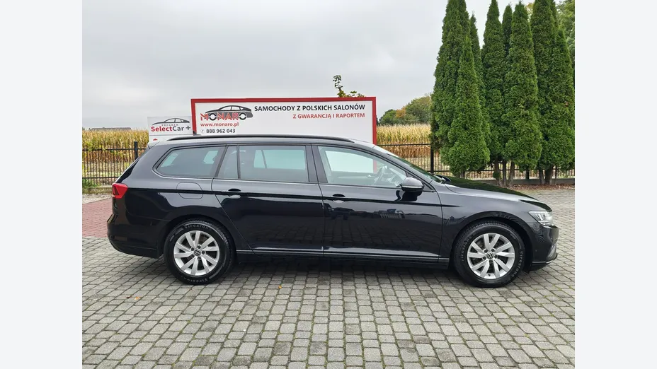 VOLKSWAGEN Passat -