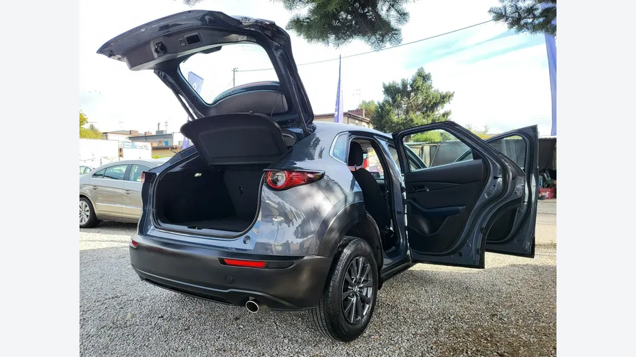 MAZDA CX-30 -