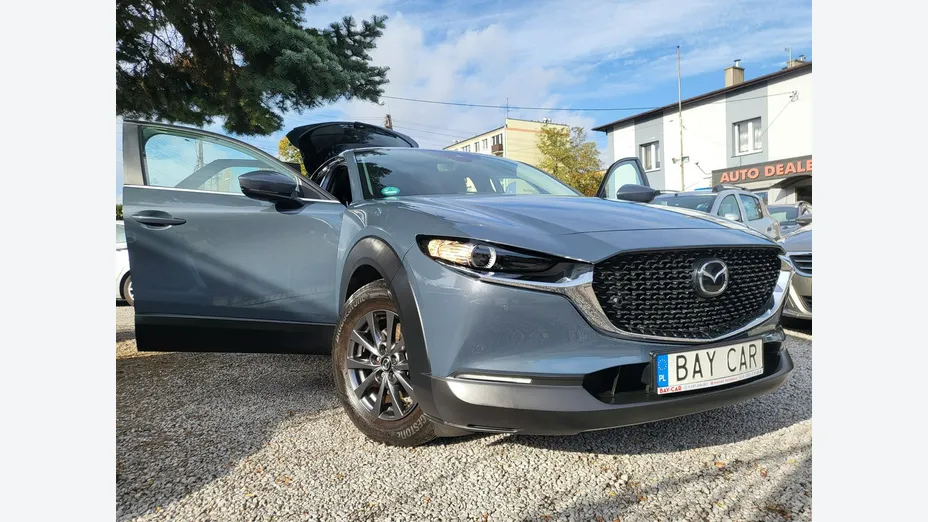 MAZDA CX-30 -