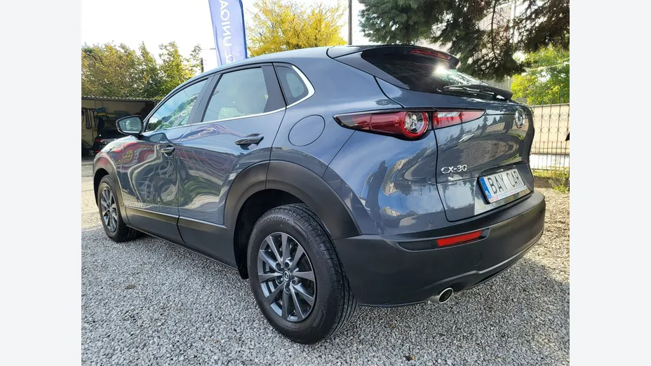 MAZDA CX-30 -