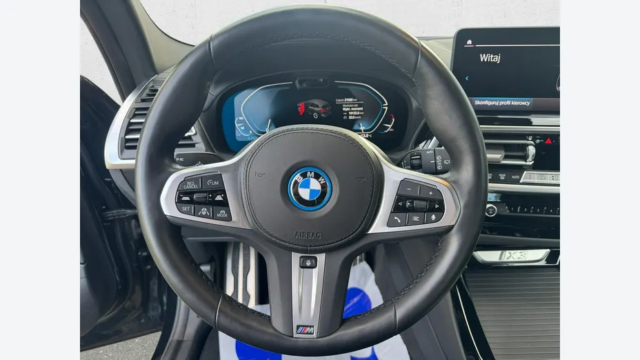 BMW iX3 -