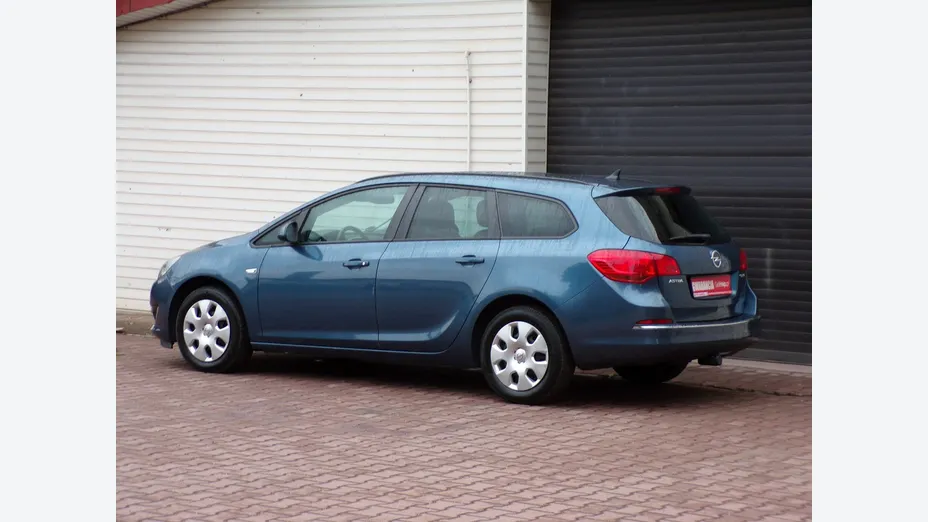 OPEL Astra -