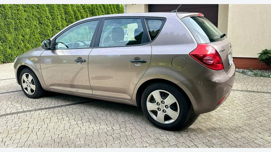 KIA Cee'd -