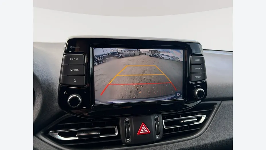 HYUNDAI i30 -
