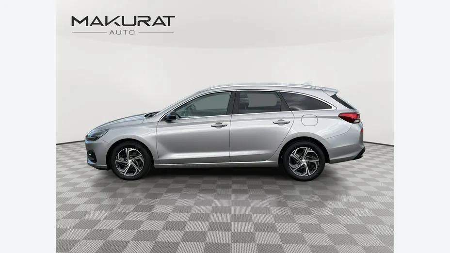 HYUNDAI i30 -