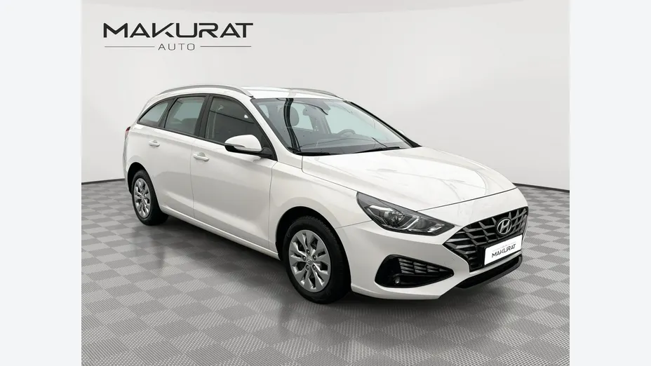 HYUNDAI i30 -