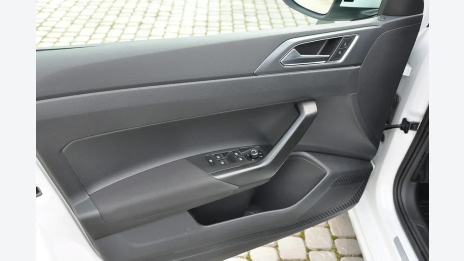 VOLKSWAGEN Taigo -