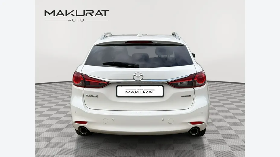 MAZDA 6 -